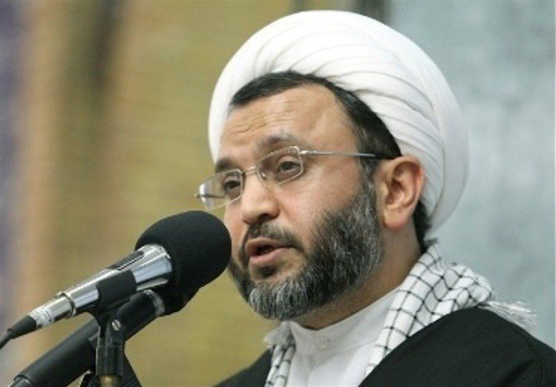 حجت الاسلام امینی:یکی از مشکلات اسامی در مسجدسلیمان کار نکردن در باب احسان،وقف و نذر است/تمام سرمایه ایل ما در مسجدسلیمان،لالی و اندیکا در فاتح خوانی و صندوق های سرباره مصرف می شود/ خود دولت که می گویند ۷۰ درصد مشکلات از بی تدبیری است،از دولت انتظار تدبیر و برنامه داریم/ در چند مدت اخیر دولت نشان داد برای کنترل بازار اقتصادی،ارز،دلار و…برنامه ندارد حجت الاسلام امینی:یکی از مشکلات اسامی در مسجدسلیمان کار نکردن در باب احسان،وقف و نذر است/تمام سرمایه ایل ما در مسجدسلیمان،لالی و اندیکا در فاتح خوانی و صندوق های سرباره مصرف می شود/ خود دولت که می گویند ۷۰ درصد مشکلات از بی تدبیری است،از دولت انتظار تدبیر و برنامه داریم/ در چند مدت اخیر دولت نشان داد برای کنترل بازار اقتصادی،ارز،دلار و…برنامه ندارد
