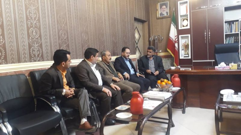 مدیر آموزش و پرورش مسجدسلیمان در دیدار با معاون سازمان نوسازی مدارس کشور:بیش از ۶۱درصد مدارس شهرستان مسجدسلیمان فرسوده و در حال تخریب هستند/لزوم تشویق خیرین مدرسه ساز برای حضور در شهرستان مسجدسلیمان