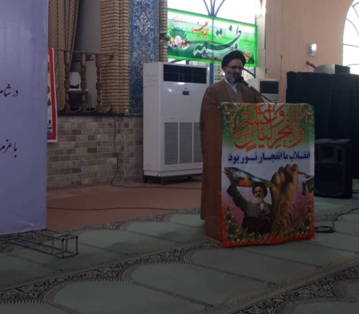 با حضور امام جمعه،فرماندار و مسئولین شهرستان،جشن بزرگ ولادت حضرت زهرا(س) و امام خمینی(ره)در شهرستان مسجدسلیمان برگزار شد