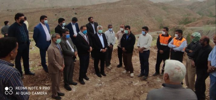 حضور میدانی فرماندار و نماینده مردم در مجلس شورای اسلامی  در روند اجرایی عملیات رانش برداری منطقه پاگچ