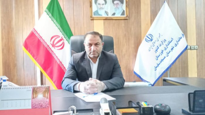 فرماندار مسجدسلیمان خبر داد:از یکسال گذشته تاکنون ۱۸ روستا در شهرستان مسجدسلیمان از نعمت لوله کشی آب بهره مند شدند/عملیات لوله کشی به این ۱۸ روستا،فقط با استفاده از منابع داخلی صورت گرفته است/آبرسانی به ۲ روستا دیگر بزودی وارد فاز اجرایی می شود فرماندار مسجدسلیمان خبر داد:از یکسال گذشته تاکنون ۱۸ روستا در شهرستان مسجدسلیمان از نعمت لوله کشی آب بهره مند شدند/عملیات لوله کشی به این ۱۸ روستا،فقط با استفاده از منابع داخلی صورت گرفته است/آبرسانی به ۲ روستا دیگر بزودی وارد فاز اجرایی می شود