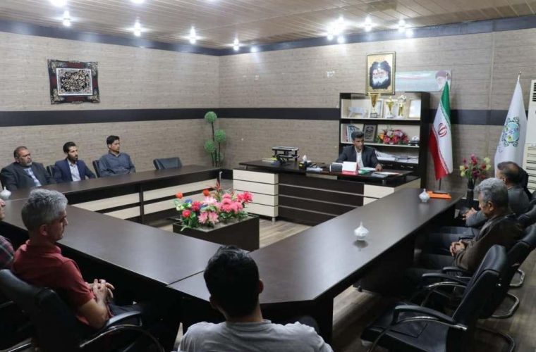 بررسی مشکلات شهرک سیمرغ با حضور مهدی رضایی فرد سرپرست شهرداری مسجدسلیمان