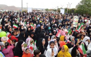 با حضور خالق اثر “سلام فرمانده”، جشن بزرگ انقلاب در شهرستان مسجدسلیمان برگزار شد