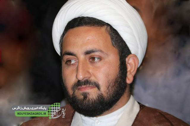 حجت الاسلام داودی امام جمعه موقت مسجدسلیمان:دشمن همواره در صدد دشمنی با ملت ایران است اما همیشه با شکست مواجه شده است/از استاندار خوزستان انتظار داریم در آستانه نوروز همانند معرفی شهردار،بحث فرمانداری مسجدسلیمان را تعیین تکلیف کنند