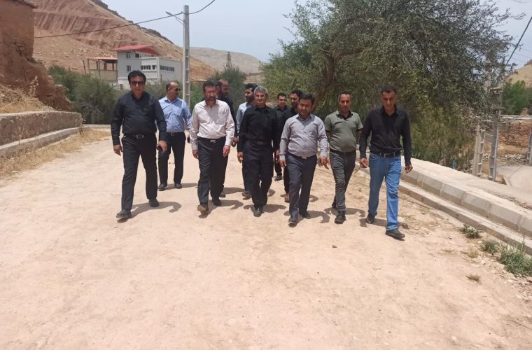 بازدید سرپرست فرمانداری مسجدسلیمان از برخی روستاهای بخش مرکزی شهرستان/دیدار و گفتوگو سرپرست فرمانداری با ساکنین روستاها بازدید سرپرست فرمانداری مسجدسلیمان از برخی روستاهای بخش مرکزی شهرستان/دیدار و گفتوگو سرپرست فرمانداری با ساکنین روستاها