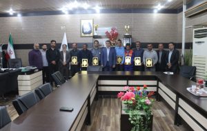 تجلیل از کارگران نمونه در شهرداری مسجدسلیمان تجلیل از کارگران نمونه در شهرداری مسجدسلیمان