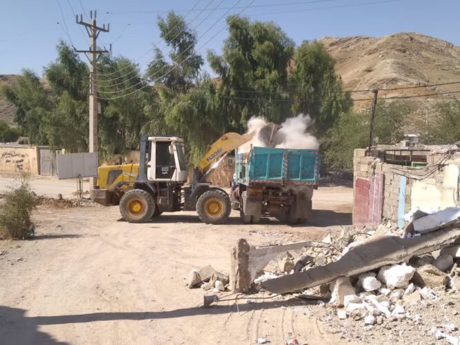 شهردار مسجدسلیمان خبر داد : نخاله برداری در سطح شهر آغاز شد شهردار مسجدسلیمان خبر داد : نخاله برداری در سطح شهر آغاز شد