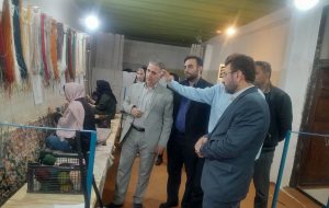 بازدید فرماندار مسجدسلیمان از چندین طرح تولیدی و خوداشتغالی/اختصاص ۱ میلیارد و ۵۰۰ میلیون تومان تسهیلات و اشتغالزایی مستقیم برای ۱۰۰ نفر/بافت و تولید فرش ابریشم صادراتی مسجدسلیمان برای اولین بار در خوزستان