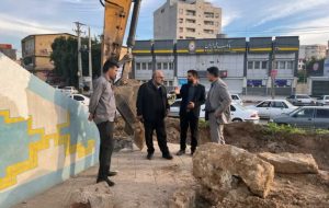 بازدید شهردار مسجدسلیمان از روند اجرایی عملیات بهسازی میدان جانباز (بانک ملی)