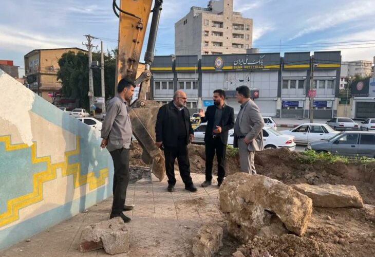 بازدید شهردار مسجدسلیمان از روند اجرایی عملیات بهسازی میدان جانباز (بانک ملی) بازدید شهردار مسجدسلیمان از روند اجرایی عملیات بهسازی میدان جانباز (بانک ملی)