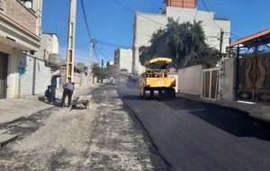 عملیات روکش آسفالت بخشی از معابر محله دره اشکفت پشت دفتر هواپیمایی عملیات روکش آسفالت بخشی از معابر محله دره اشکفت پشت دفتر هواپیمایی