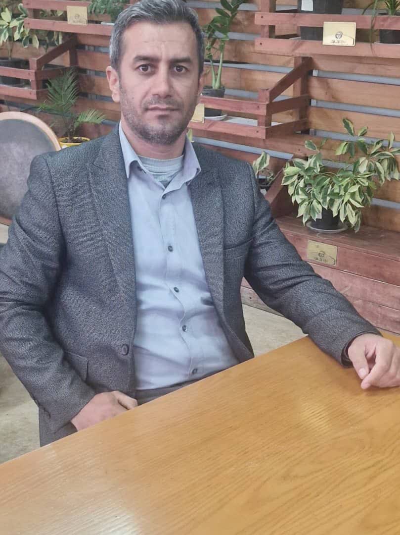 رئیس اتاق اصناف مسجدسلیمان:بازرسی و برخورد با۴۱۰ واحد صنفی فاقد مجوز در شهرستان مسجدسلیمان/نظارت مستمر اتاق اصناف در قالب گشت های مشترک بر بازار شهرستان و جریمه واحد‌های صنفی متخلف