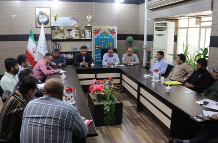 بررسی راهکارهای افزایش درآمد پایدار در جلسه کمیته درآمدی شهرداری مسجدسلیمان