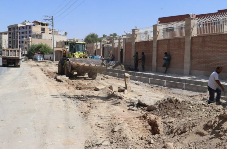 بلوار سهراه مالشنبه تا میدان علیمردانخان زیر تیغ عملیات عمرانی شهرداری بلوار سهراه مالشنبه تا میدان علیمردانخان زیر تیغ عملیات عمرانی شهرداری