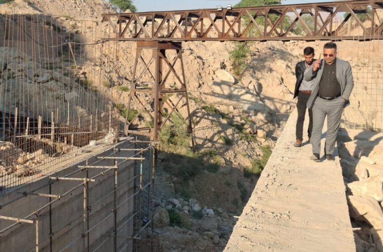 بازدید شهردار مسجدسلیمان از مراحل پایانی پروژه پل مالکریم