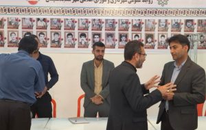 برپایی میز خدمت شهرداری مسجدسلیمان در مصلی نماز جمعه