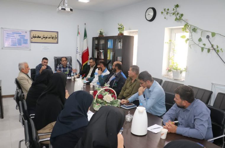 برگزاری نشست تخصصی بررسی بیماریهای مشترک انسان و دام در شهرستان مسجدسلیمان برگزاری نشست تخصصی بررسی بیماریهای مشترک انسان و دام در شهرستان مسجدسلیمان