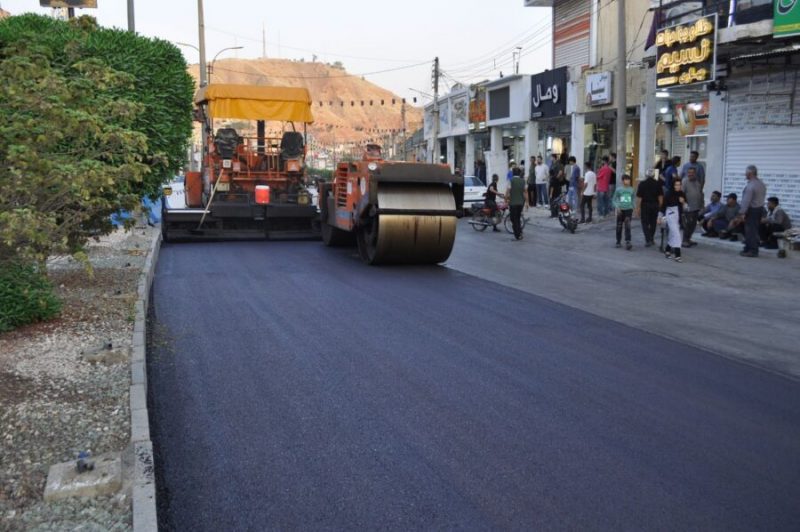 شروع عملیات آسفالت خیابان آزادی شهرمسجدسلیمان شروع عملیات آسفالت خیابان آزادی شهرمسجدسلیمان