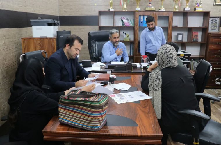 سرپرست شهرداری مسجدسلیمان پای حرف شهروندان